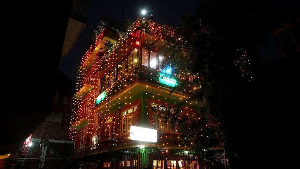 Shangrila Boutique Hotel Kathmandu Buitenkant foto