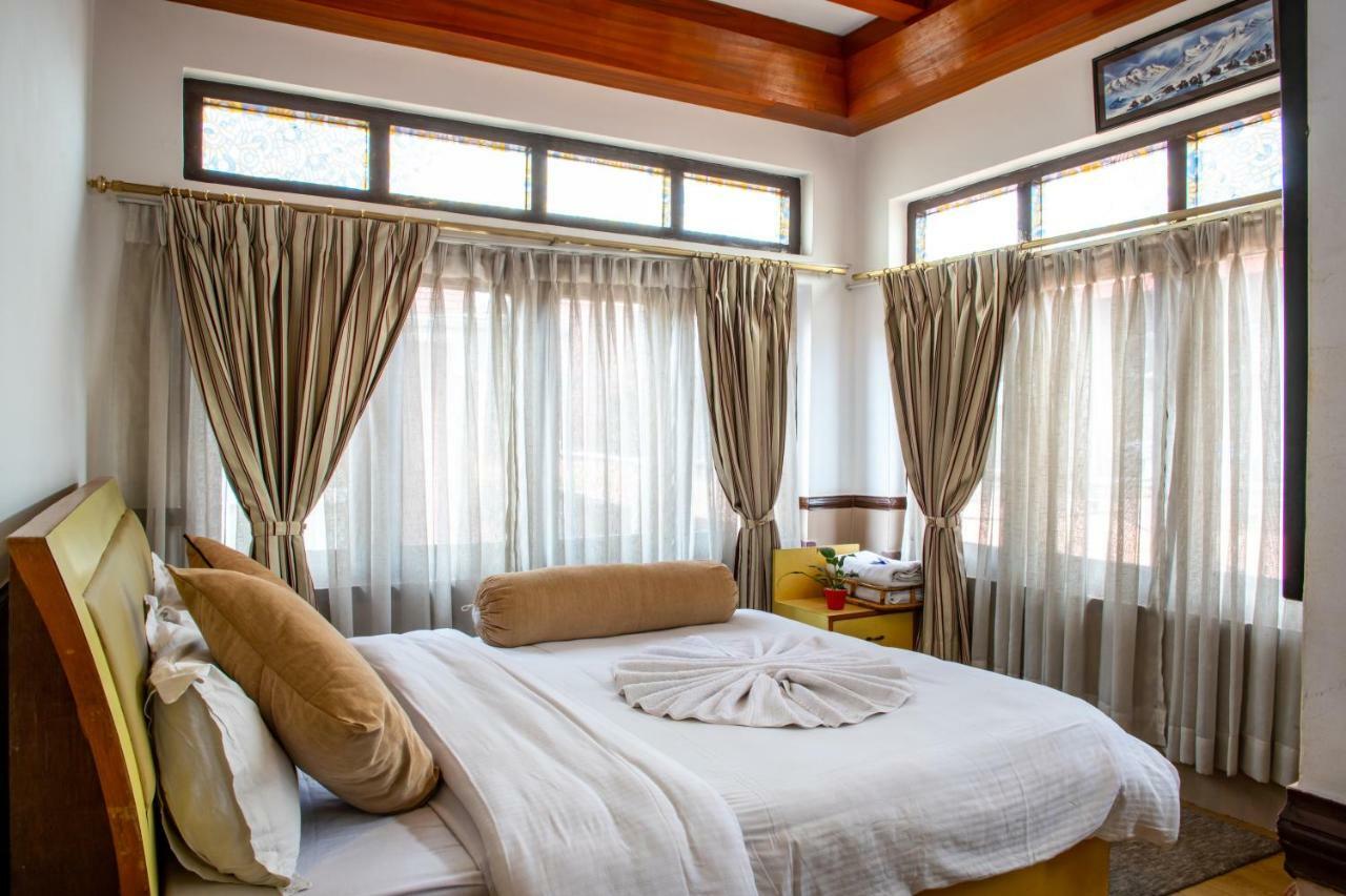 Shangrila Boutique Hotel Kathmandu Buitenkant foto