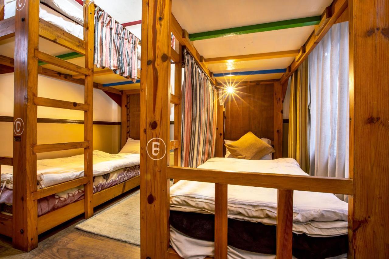 Shangrila Boutique Hotel Kathmandu Buitenkant foto